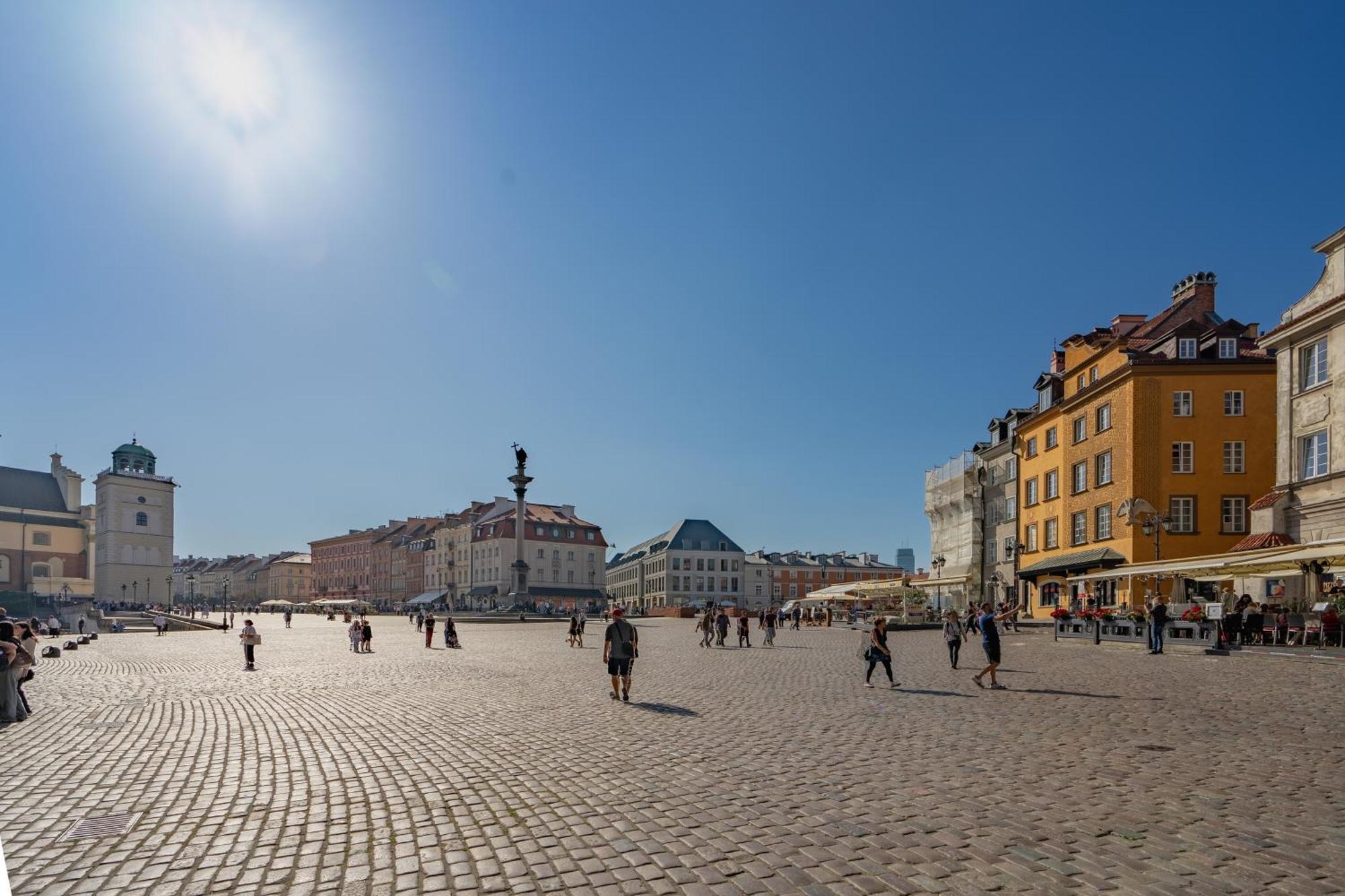 Warsaw Castle Apartments - Prime Location, Historic City Center, Castle View, Fast Internet - By Rentujemy Exterior photo